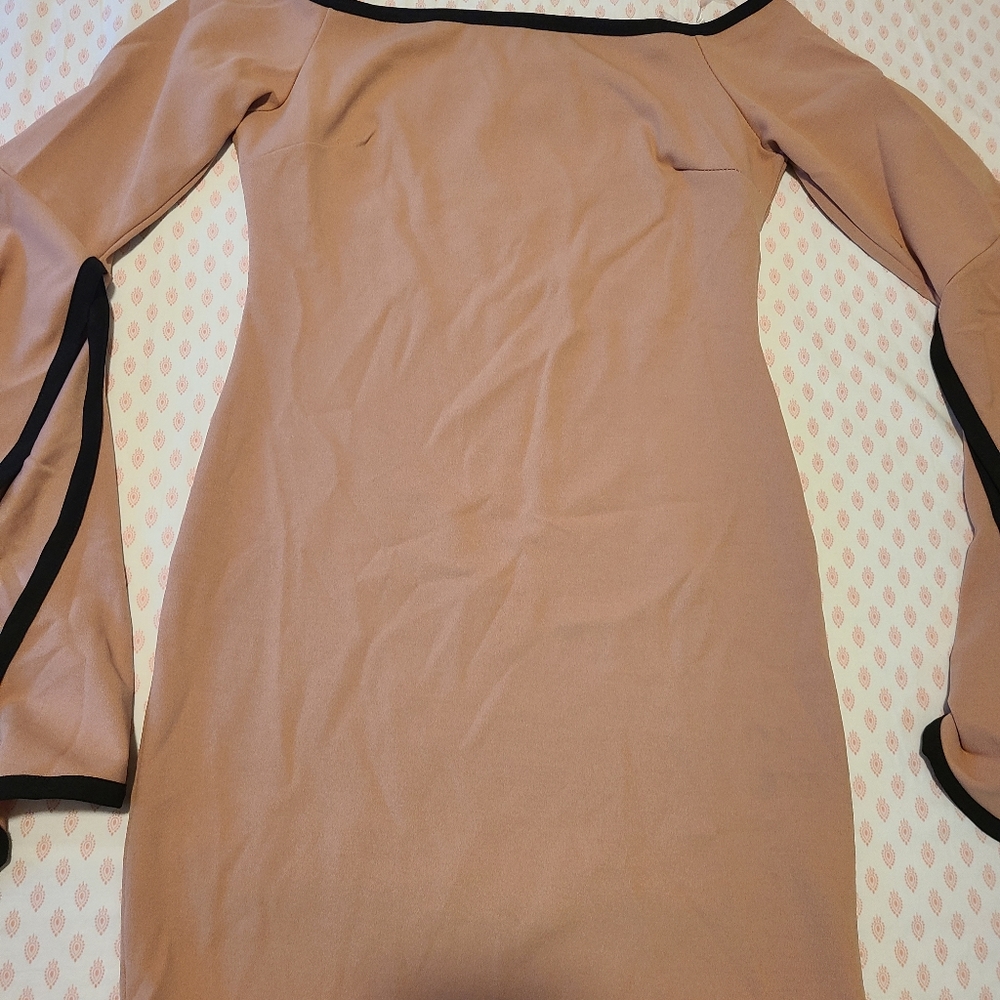 Nude mini dress with sleeves and